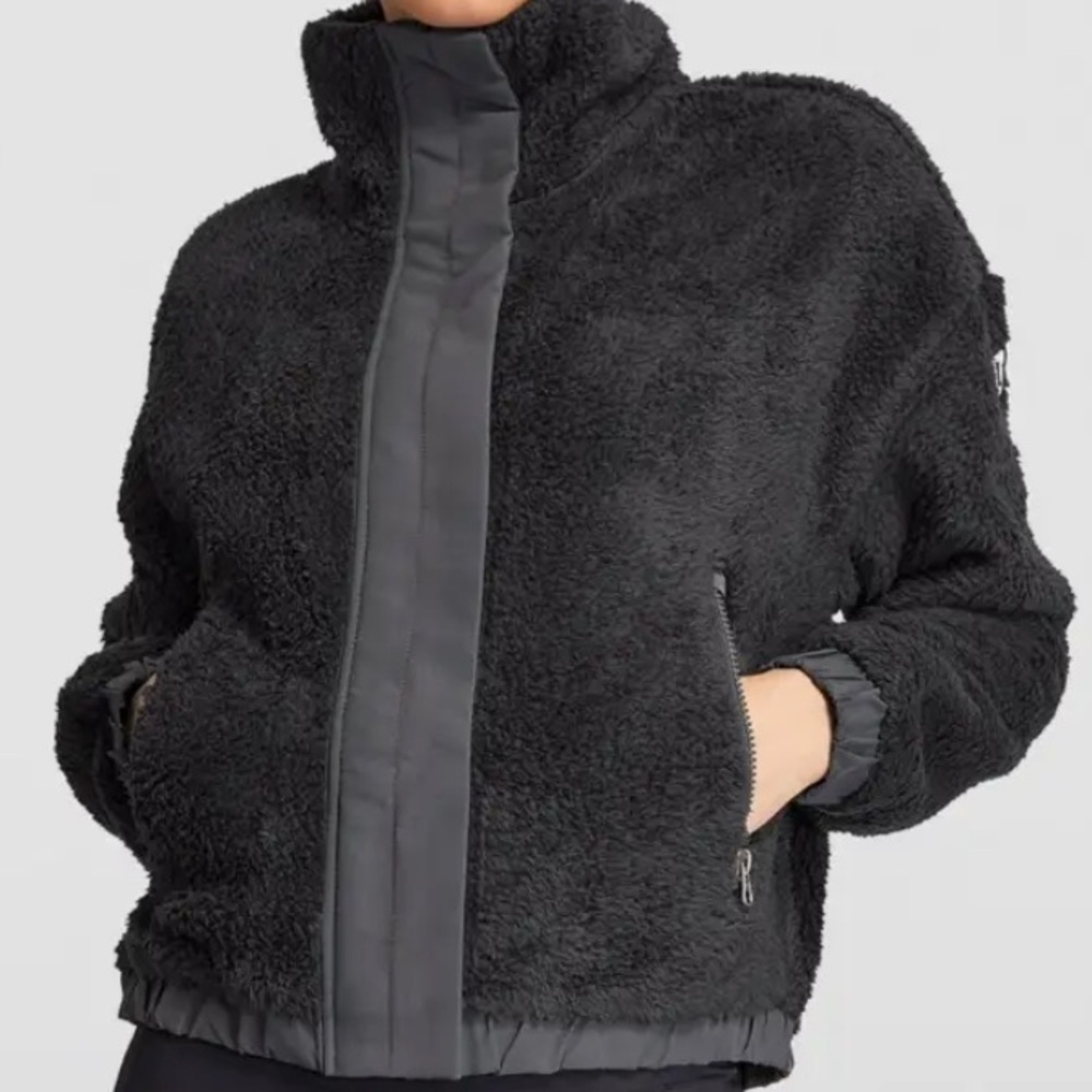 VUORI Sherpa Cozy Black Large Jacket - Picture 4 of 10